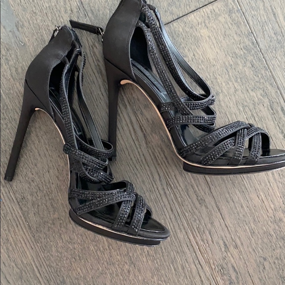 BCBG prom heels